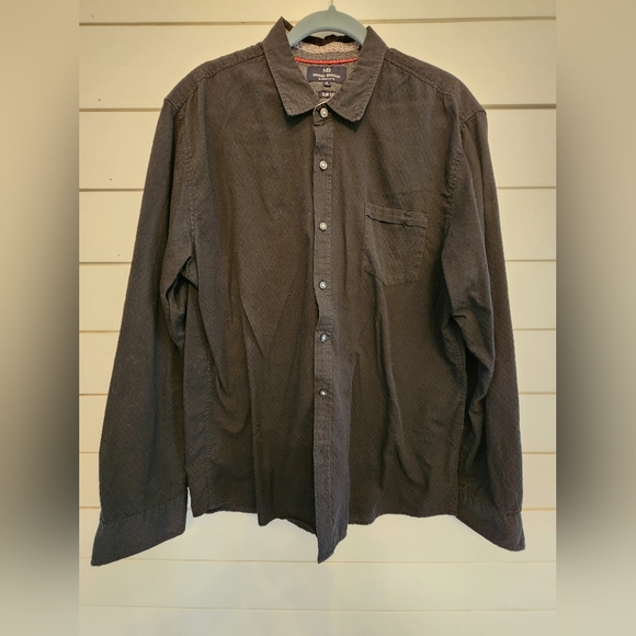 Pair of Michael Brandon XL Shirts - Picture 6 of 8